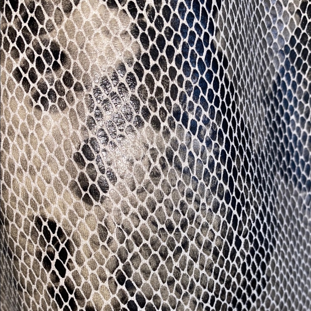 Zara Faux Leather Snakeskin Mini Skort - Picture 5 of 13